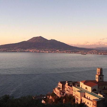 A Plane In The Sky Villa Castellammare di Stabia Luaran gambar